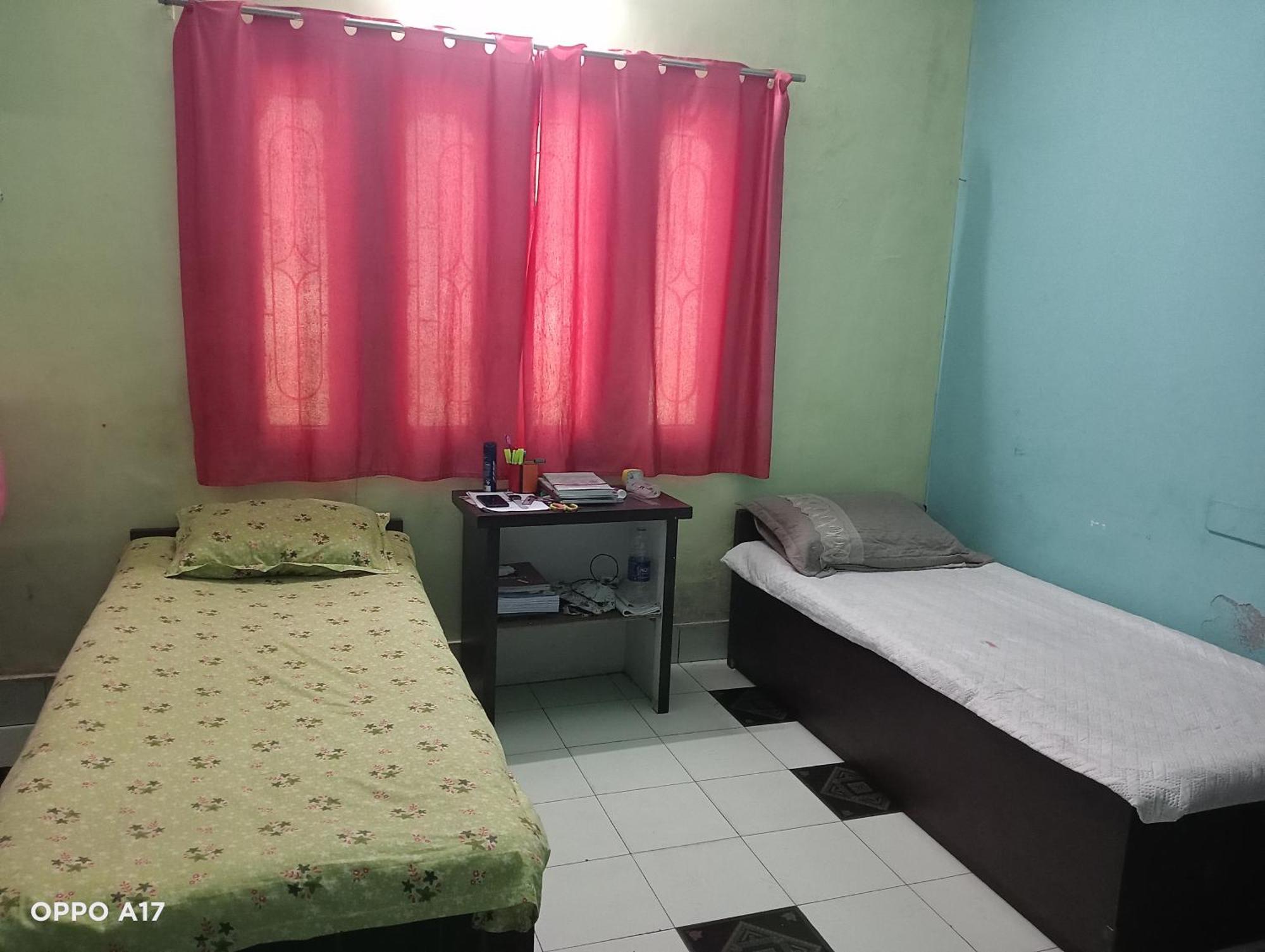 Swaroop Ashray Homestay Siliguri Εξωτερικό φωτογραφία